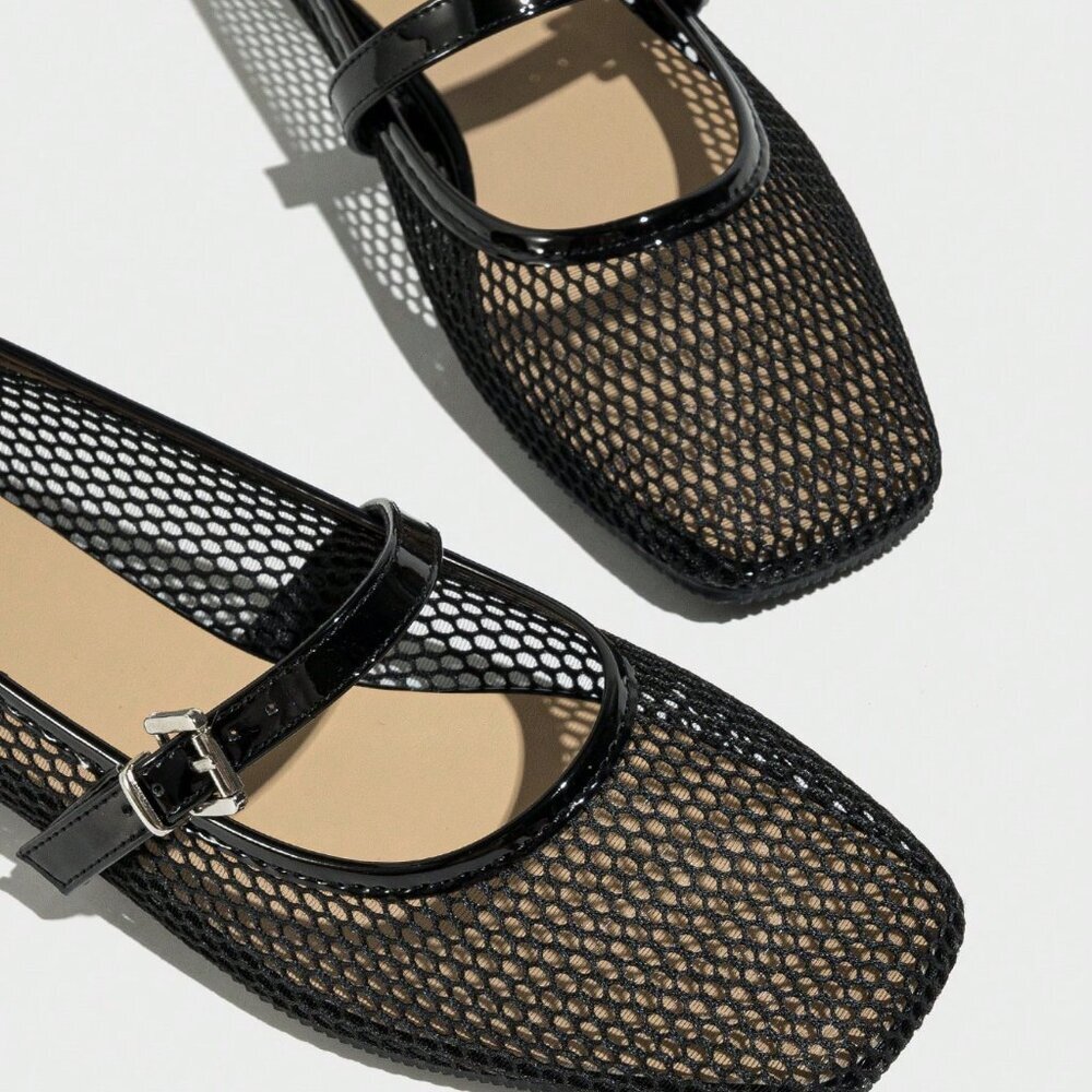 Black Elegant Women's Ballet Flats - Picture 6 of 7